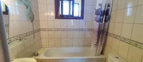 Villa - Private Pool, Free Parking & pet Friendly - Image 3