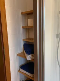 Apartamento tranquilo com terraço - Image 2