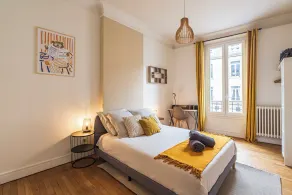 L'haussmannien - Spacious 4-bedroom - Centre Gare - Image 5