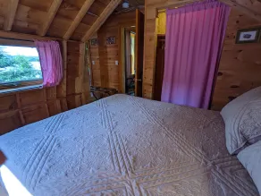Driftwood Cottage; cozy oceanfront, 2 Kayaks, Wood Stove, Porch, Sunsets. - Image 5