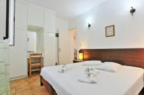 Dina Beach Front Apartment - Image 3