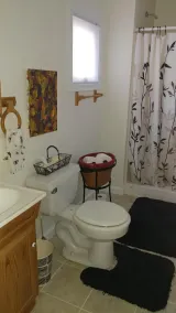 Life is better at the RIVER!--Cozy waterfront cottage - Image 3
