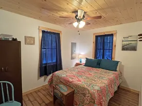 Lakefront, sandy cove, feet from water, <1hr from Acadia Nat'l Park, Bar Harbor - Image 4