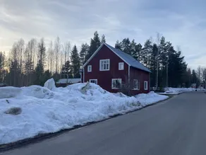 3 Bedroom house to rent in Storsund Sweden - Image 5