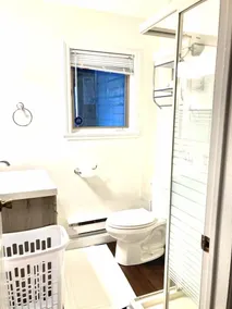 Conveniently located 2BR Unit, close to shopping center - Image 3