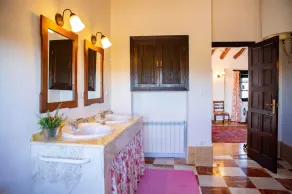Charming rural house in the heart of Andalusia. - Image 3