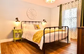 Heartwood♥ Cabin loft w/private HotTub, Hiking, Fishing, & Ziplines on 66 acres! - Image 3