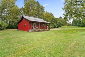 Red Fox Hollow - Hocking Hills, Clear Creek, Hot Tub, Fire Pit and Swing - Image 4