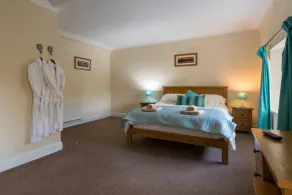 Host & Stay - Poppy Cottage - Image 4