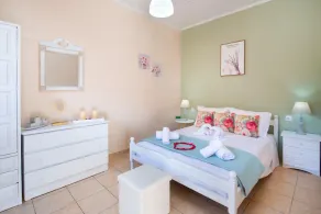 Xenia House - Image 5