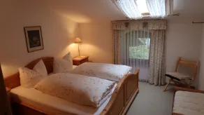 Ferienwohnung (55 qm), Balkon, Küche extra, 2 Schlafzimmer, max 3 Pers - WLAN - Image 3