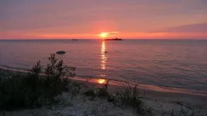 Good Hart Beach Cottage on 100' of Private Beach on Lake Michigan - Image 5