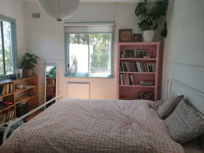Beautiful beachside house and garden - 2 minutes from the beach! - Image 3