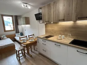 À 100m des pistes de ski, étage -3, balcon, télévision, 28m², Méribel-Mottaret - Image 3