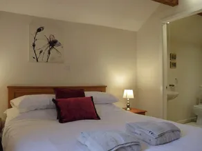 2 bedroom accommodation in Burnsall, near Skipton - Image 5