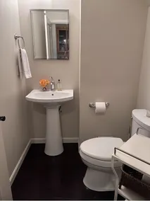 Cheerful 2 Bedroom Home in Eugene - Image 5
