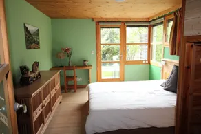 Appartamento \"Charmant dans Chalet\" con vista sulle montagne, terrazza privata e Wi-Fi - Image 2