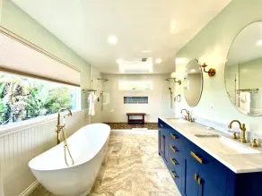 Endless Vistas On The Cove Perfection - Spa, Pet-Friendly, Stunning Views, Large Parking & AC - Image 2