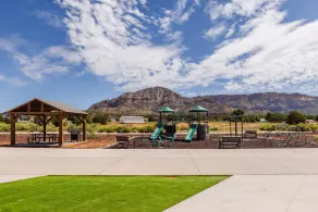 Couples’ Escape Near Zion | Pet Friendly - Image 2