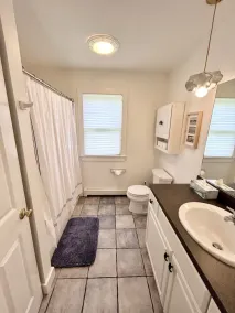 Idyllic Vineyard House in Desirable Katama/Edgartown – Walk/Bike to Town/Beaches - Image 5