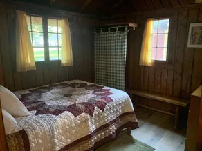 View glorious sunrises and sunsets from this cozy cabin right on Lake Huron! 🌅 - Image 4