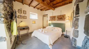 Apartment for 4 private patio, 7 km from the sea close to Portofino and 5 Terre. - Image 5