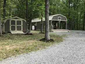 Whispering Oaks - Cozy cabin in the woods - Image 5