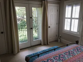  Garden 1BR Cottage off Devine St in Historic Columbia home - Image 5