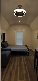 Sophia's Tiny Home in Atlanta - Image 5