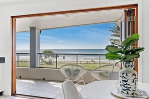 Arguably the best uninterrupted beach views in Lennox Head. - Image 3