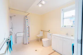 Bruces Waterside Units - Image 4