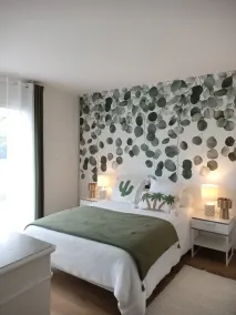 Maison Plain Pied Avec Grand Jardin Paysager - Image 4