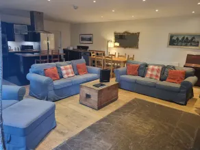 Auchendennan Farm Cottage - sleeps 6 guests  in 3 bedrooms - Image 5