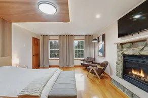 Incredible House in the Heart of the Poconos. Private Heated Pool & Hot Tub - Image 4