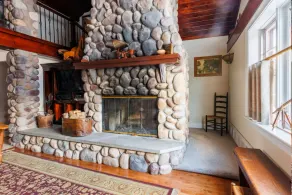 Malerisk Adirondack Home & Wilderness Property - 12 km til Lake George - Image 3