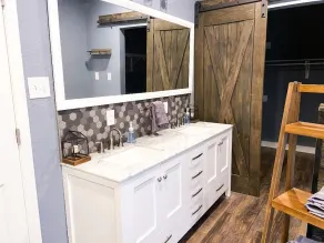 Luxury-Sleeps16-SPA-GameRoom-FirePit-Casino-EV-Pet - Image 4