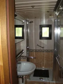 Individually and tastefully furnished holiday home with air conditioning and 25 q - Image 2