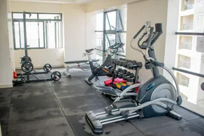 Silverstone Apartments 2 BR with views Gym& Pool - Image 4