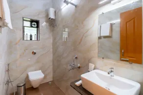 The Fernstead Hillview 5-BHK Villa With Private Pool & Terrace Near Major Beaches - Image 3