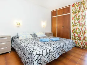 Cosy apartment for 6 people with WIFI, TV, terrace and pets allowed - Image 4