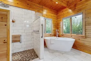 Beautiful lake view home with decks, grill, soaking tub & fireplace - Image 3