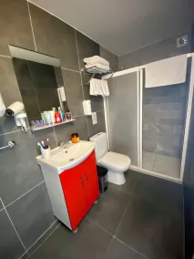 Flats Company - Karakoy Apartment - Image 4