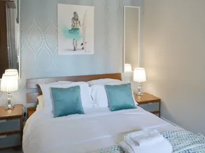 Percy Park Apartment - Image 4