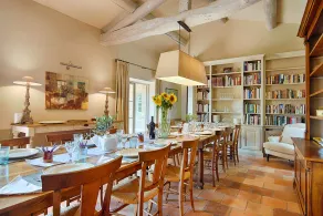 Fontblanche, Provencal estate for happy reunions - Image 4