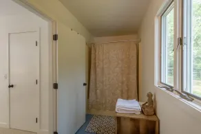 A NOSTALGIC SPACE! Your Martha's Vineyard Getaway! - Image 5