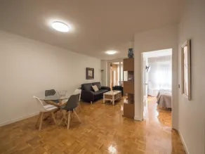 Apartamento a 2 Minutos Caminando de la Clínica Universitaria - Image 5