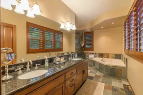 Parfait pour une escapade en couple ou en groupe. Cette grande maison de luxe ne vous décevra pas - Image 5
