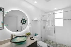 Waterfront Condo: Pool, Hot Tub & Water Views! - Image 3