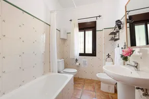 Chalet \"El Mirador Del Abuelo\" con piscina privada, 2 terrazas y Wi-Fi - Image 3