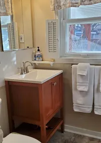 Sparks/Reno Cozy Cottage - Image 2